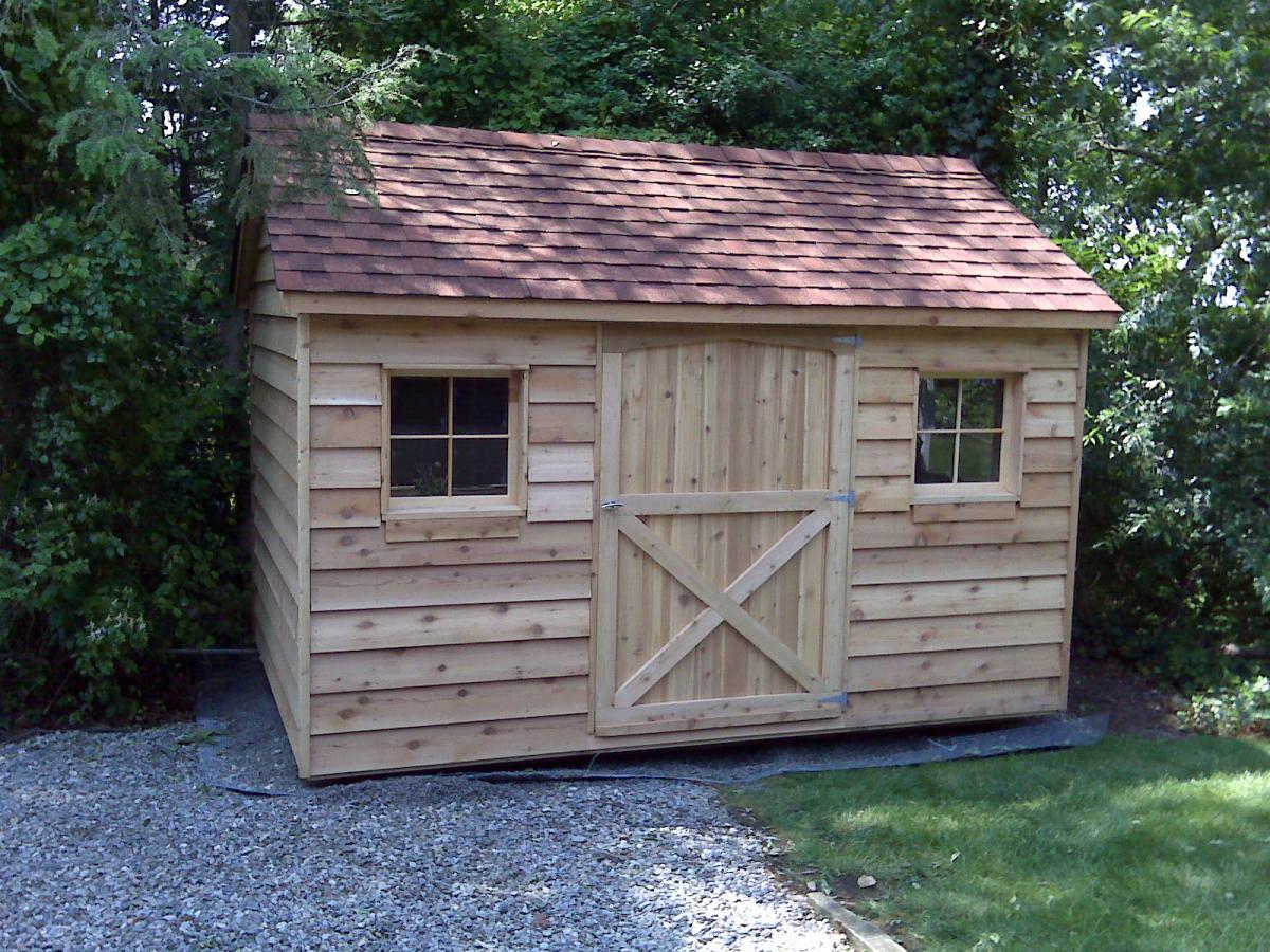 8x12 Cedar Gable with 2 widows and no shutters