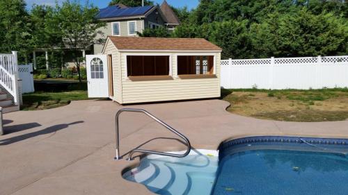 10x16 Pool Bar / Pool House